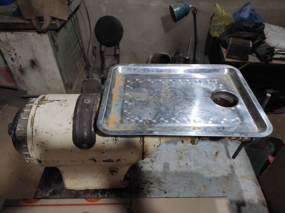 Мясаробка, Парасенка. 380 v.