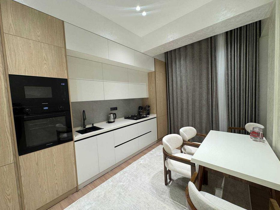 Б1 Сдаётся в аренду 2-ком/4/10 квартира Яккасарайский Шота руставели!