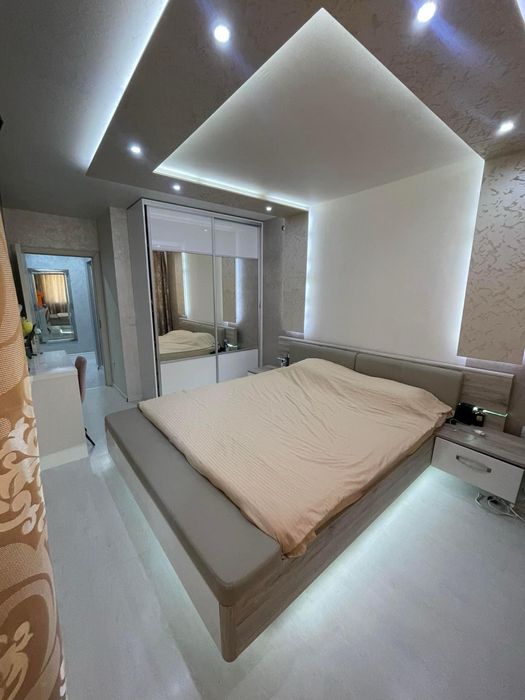 Продава се Тристаен апартамент в Стара Загора, Самара 3 - 111 кв.м за 1424 €/кв.м - Снимка #3