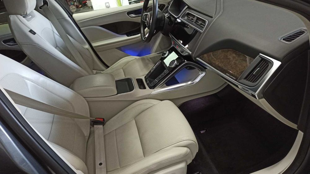 Jaguar I-Pace EV 400 First Edition 4x4 гаранция