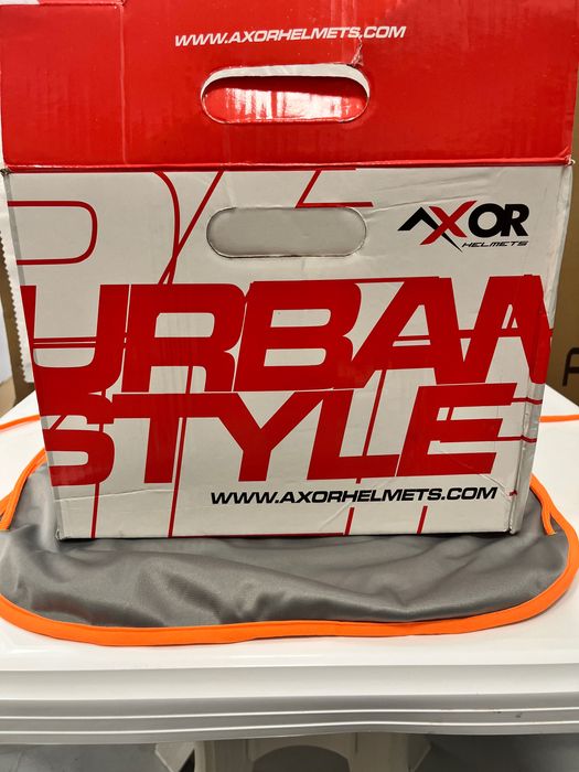 Каска AXOR  open face размер L