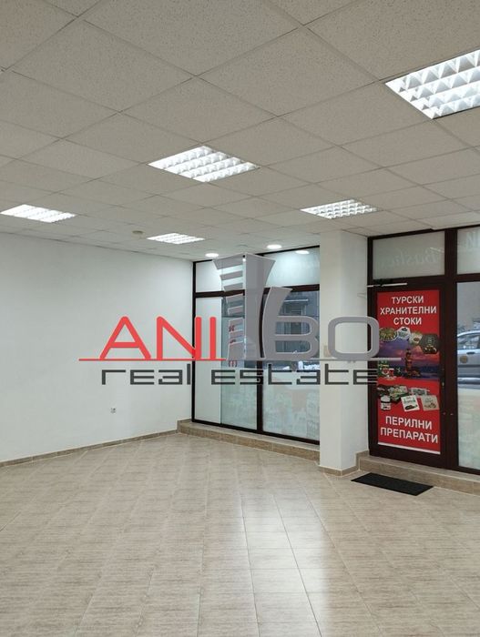 Магазин в Варна-Левски площ 75 цена 2999