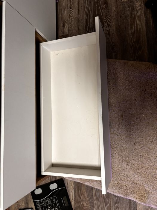 Комод для вещей с ящиками