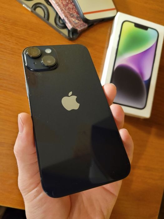 Продам iphone 14 идеал