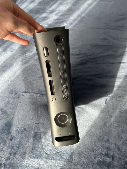 Vand xbox 360 cu jocuri