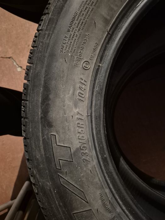 Резина 235/65/R17