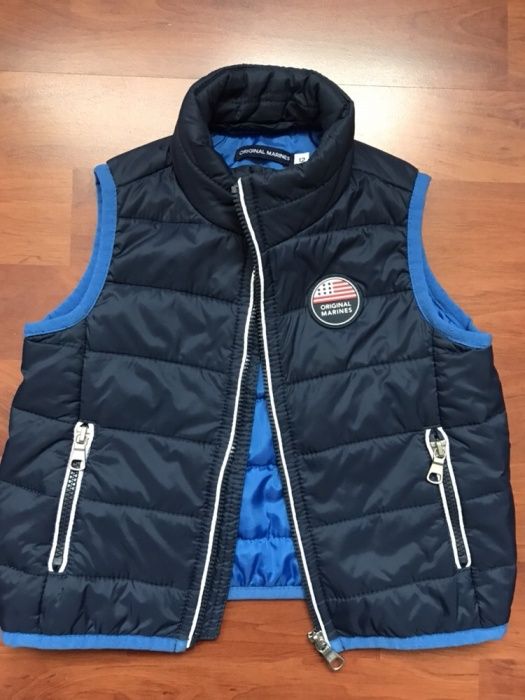 Маркови дрехи 6-12м. Изключително запазени.