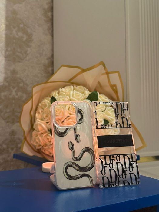 Айфонға чехолдар