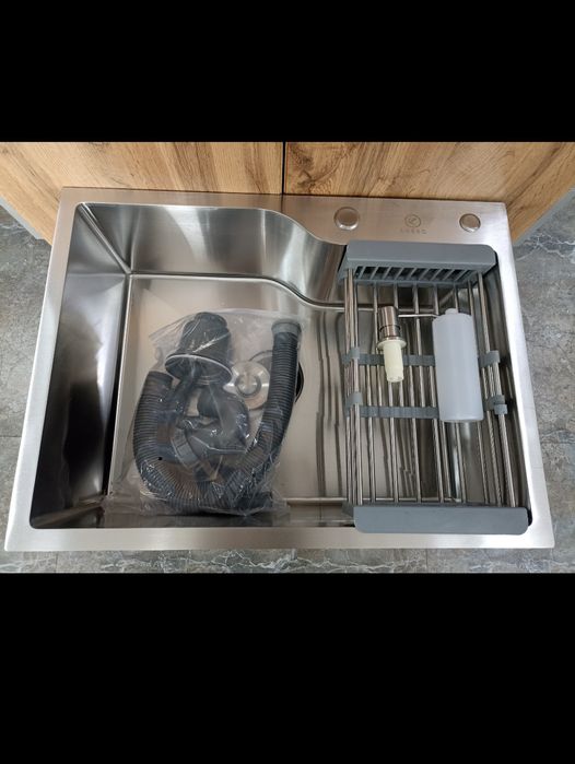 Раковина врезная..