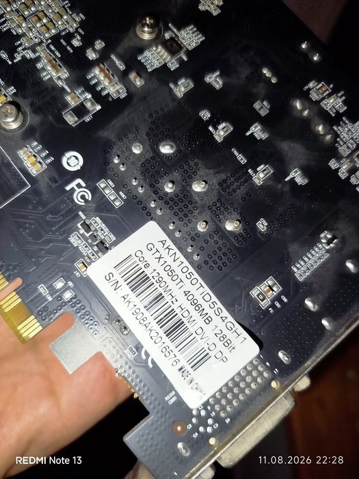 Продам Gtx 1050ti Arktek 4gb 128bit