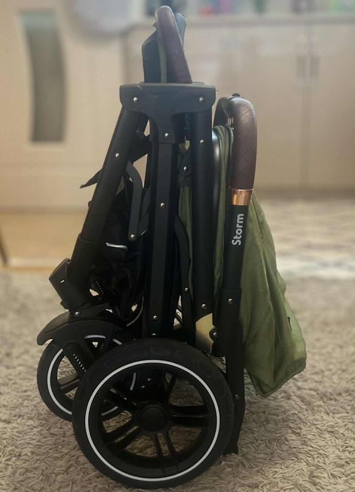 Lorreli Storm лятна количка