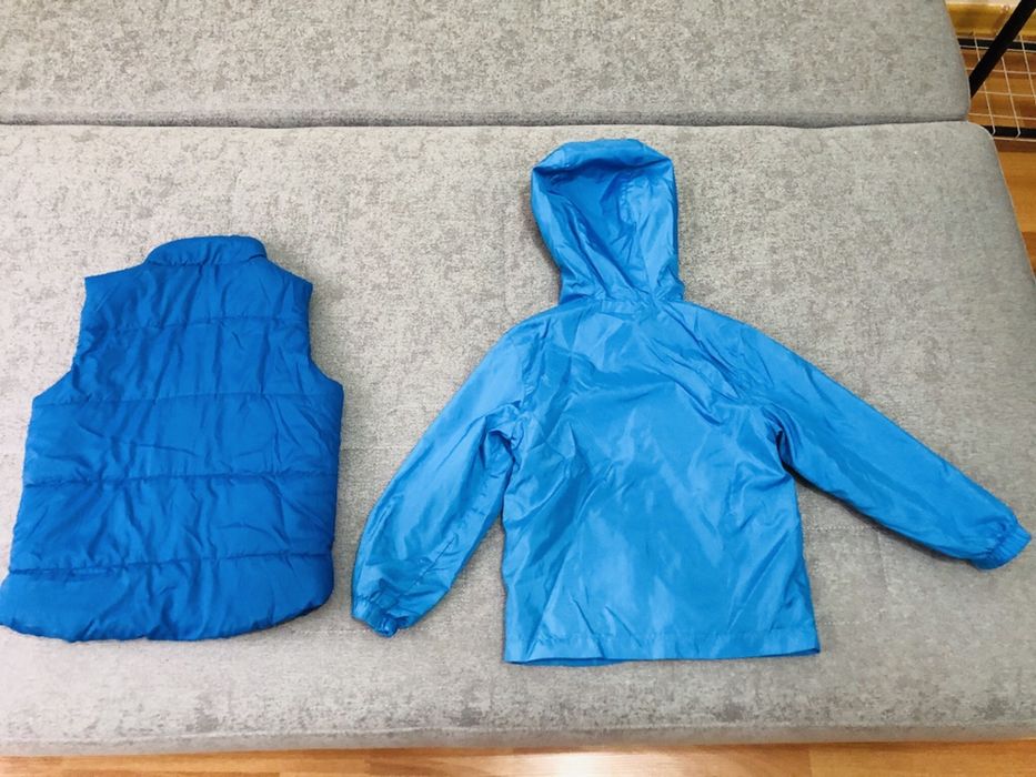 Жилетка и дождевик для мальчика