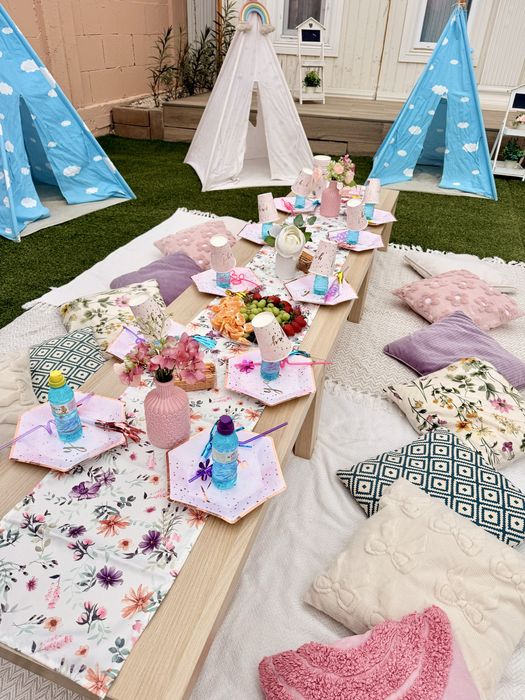 Locatie evenimente copii si adulti Tunari,loc de joaca,piscina