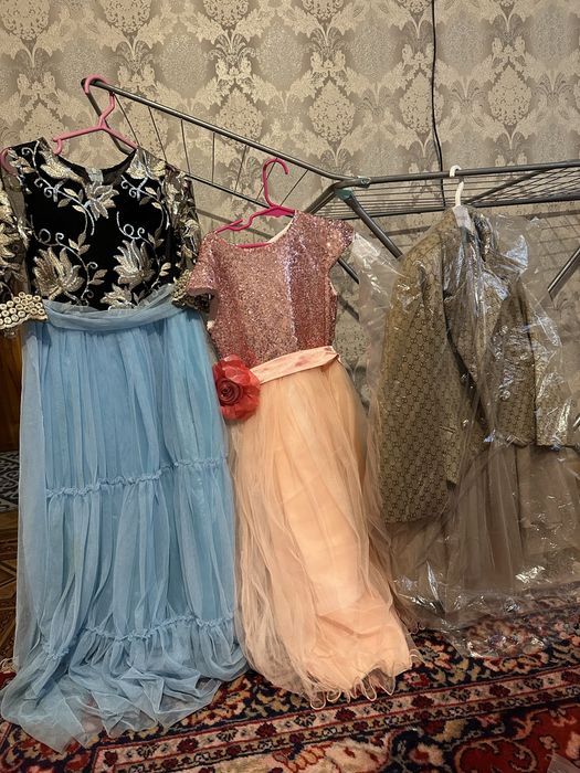 Продаю платья за всё 6000тг