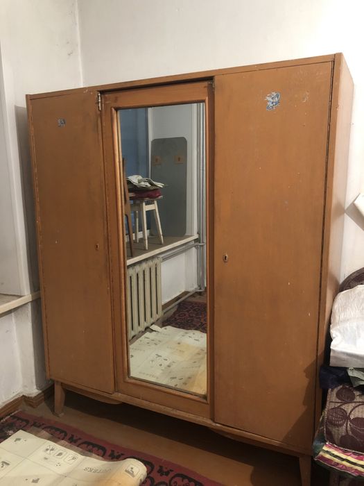 Мебель , даром. самовывоз