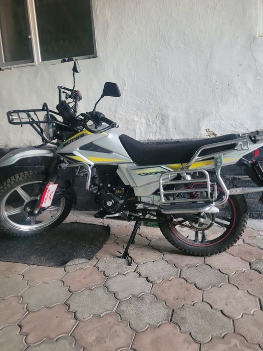Продам мотоцикл 250 куб