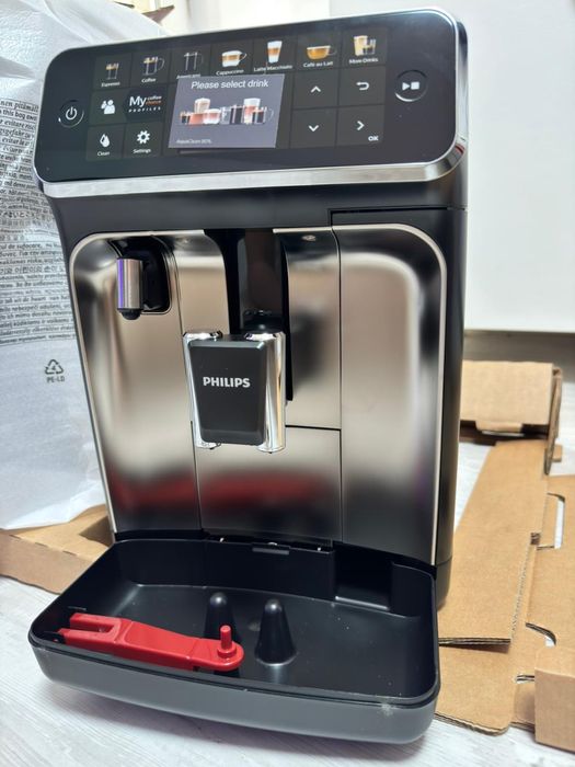 VÂND Espressor Philips 5400 Series – 12 băuturi – NOU, SIGILAT