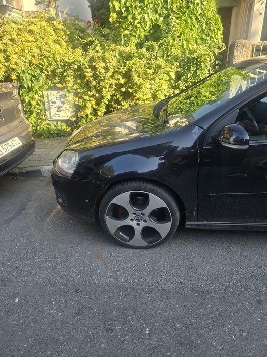 Volkswagen Golf 5 GTI