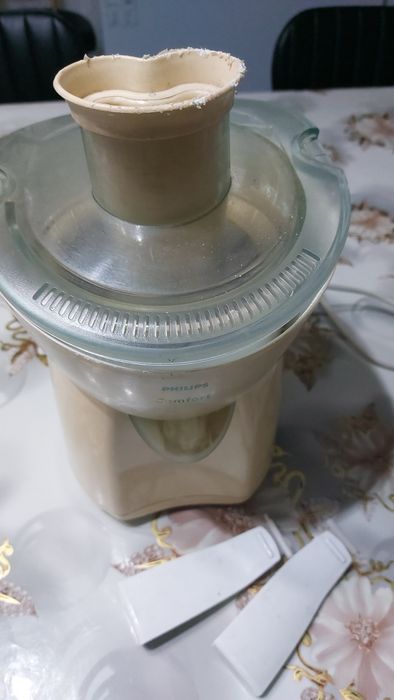 Соковыжималка б.у рабочая