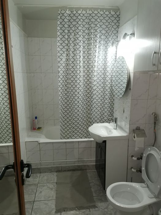 Apartament de inchiriat