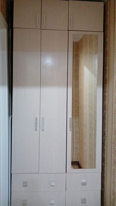 Продам шкаф лдсп