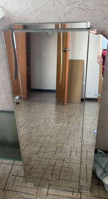 Продам зеркала хорошим  состояний