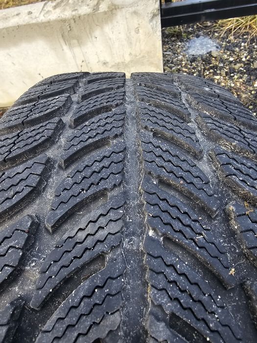 Jante BMW style 134 / Debica 205 55 R16 - pret pe tot setul