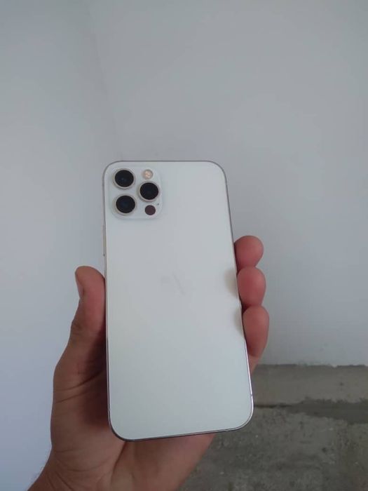 apple 12 pro ак 77
