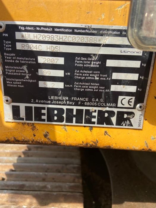 Excavator Liebherr