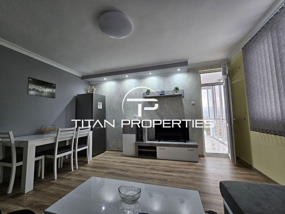 Дава се под наем Тристаен апартамент в Пловдив, Център - 78 кв.м за 598.23 € - Снимка #1