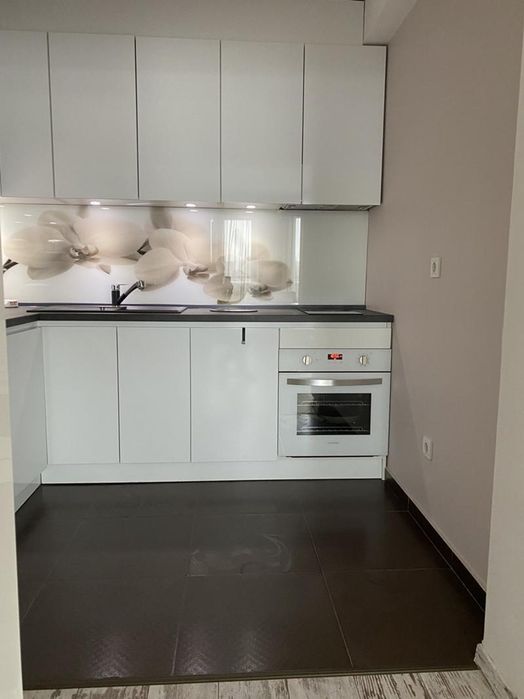 Дава се под наем Двустаен апартамент в София, Лозенец - 85 кв.м за 1000 € - Снимка #4