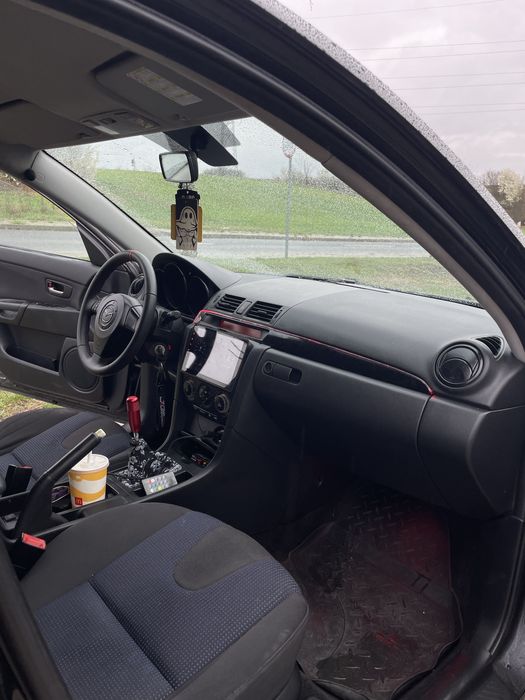 MAZDA 3 2004 — imagine 3