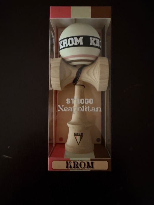 Krom Strogo Neapolitan
