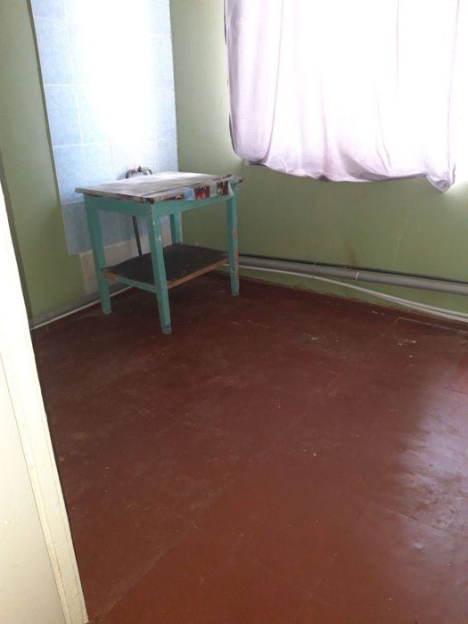 3 хонали килинган квартира сотилади