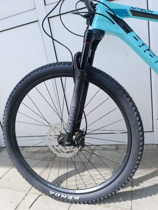 Карбонов велосипед Bianchi Nitron 9.3 Нов с две години гаранция