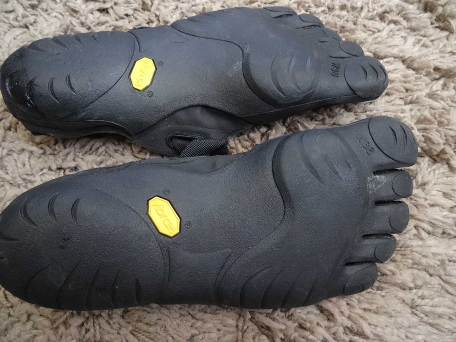 vibram 36 аква обувки с пръсти