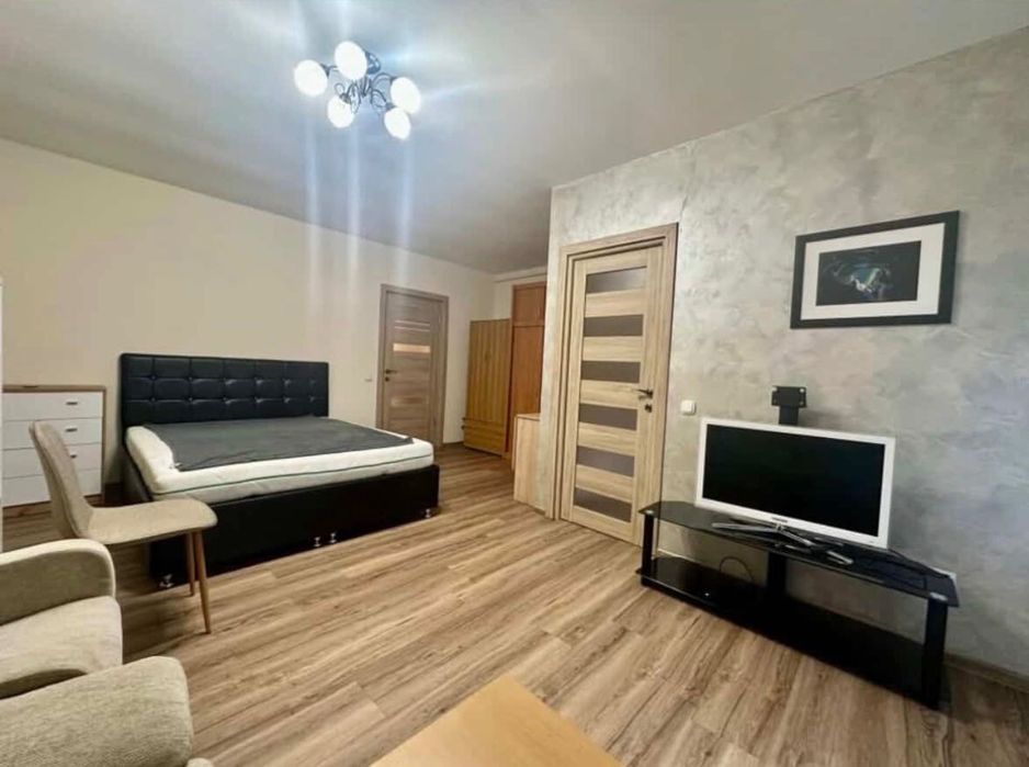 Închiriere apartament/Persoana fizica