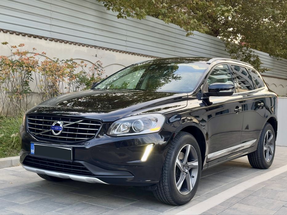 VOLVO xc 60 D5 An.2014/12 ~Summum Edition~215 Cp