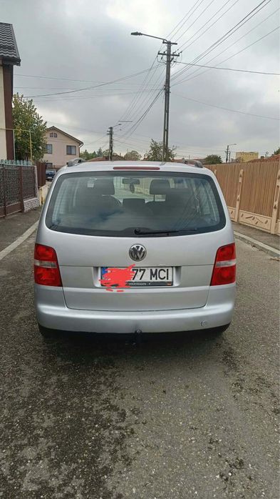 VOLKSWAGEN Touran 2005 — imagine 5