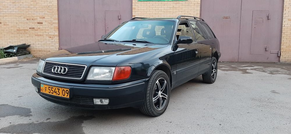 Ауди 100 С4 продается