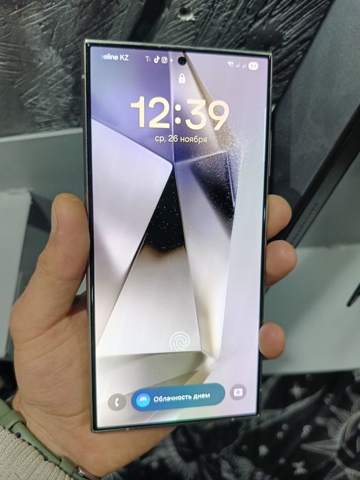 S24 Ultra 256gb EAC + buds 2 pro