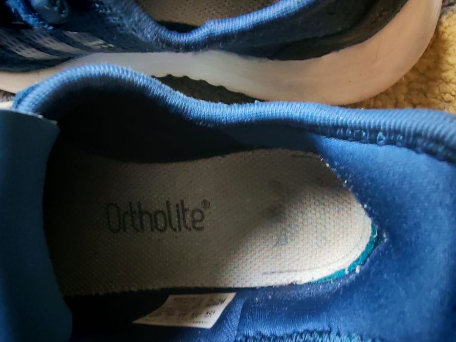 Adidas  nr. 30 Ortholite