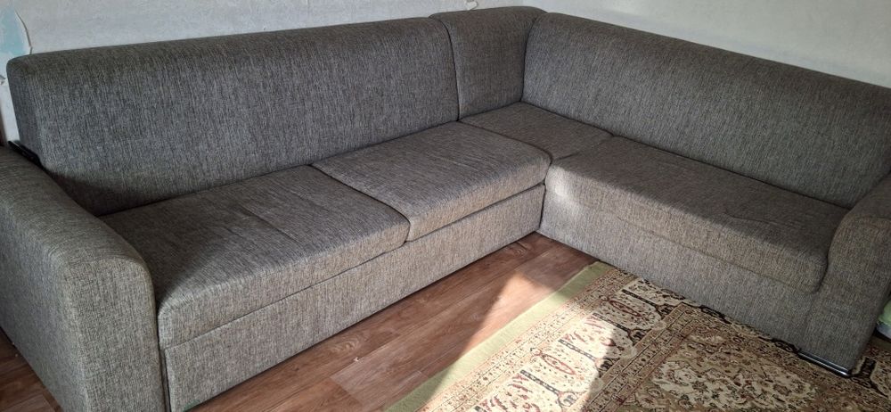 Продам угловой диван