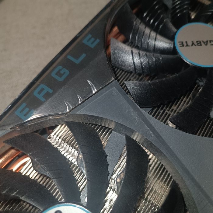 Titlu anunț: Placă video GIGABYTE GeForce RTX 3060 Ti EAGLE OC LHR 8GB GDDR6 - Ca nouă