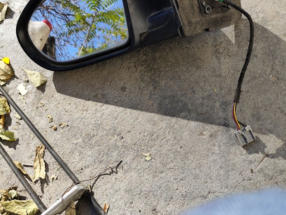 Ляво огледало за nissan qashqai от 2000 до 2008 година