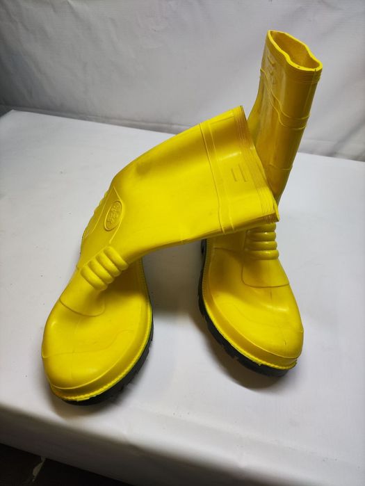 Сапоги резиновые