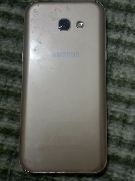 Продам самсунг А5