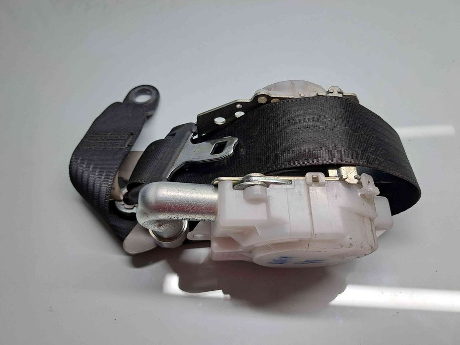 Centura dreapta fata Toyota Rav 4 III (ACA3, ACE, ALA3, GSA3, ZSA3) [