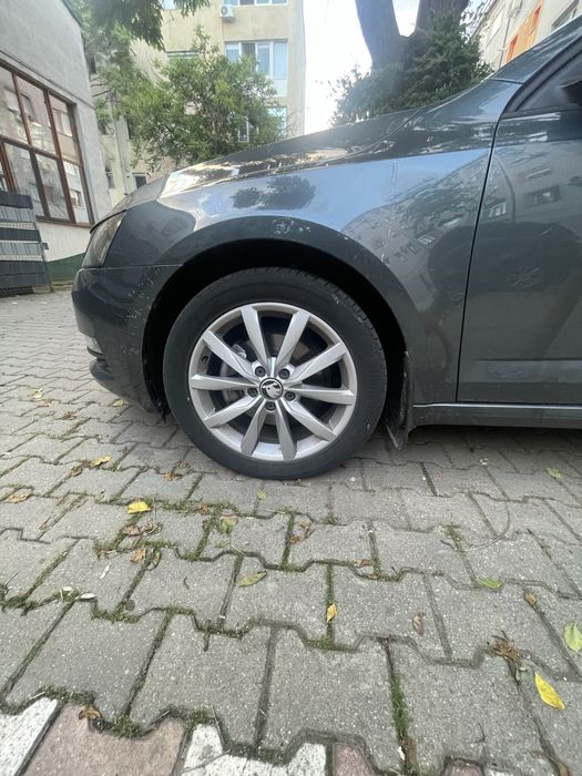 Jante 17”, cauciucuri de vara ,folosite 6 luni