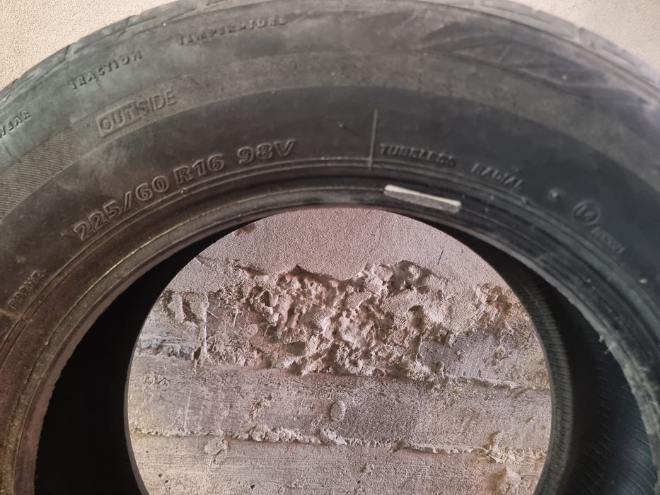 Продам шины от мерседеса. Летние